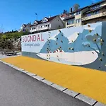 Central City Apartment Sogndal Apartamento *