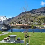 Central City Apartment Sogndal Apartamento *