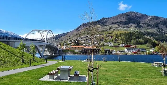 Central City Apartment Sogndal 公寓 *